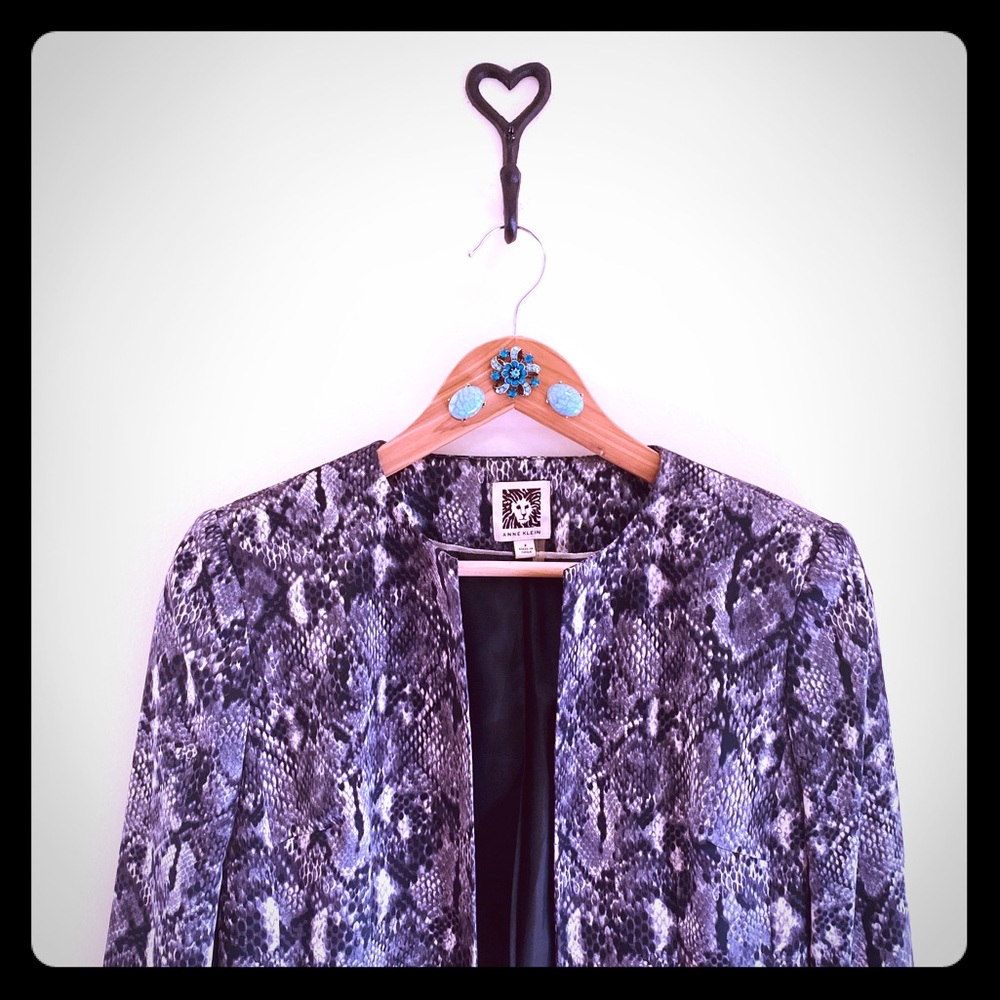 Anne Klein- Long Blazer Set